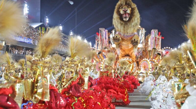 Viradouro conquista seu 4º título com tributo a Mestre Ciça