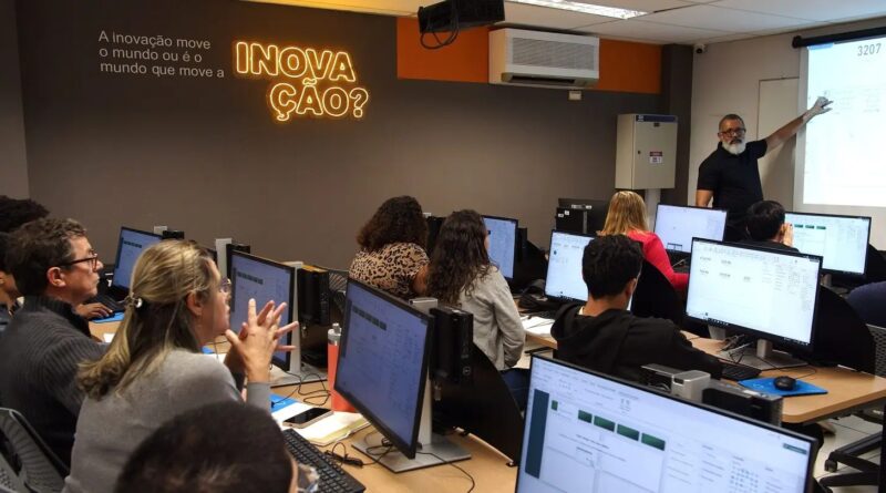 Senac RJ abre vagas gratuitas para cursos de IA em Niterói