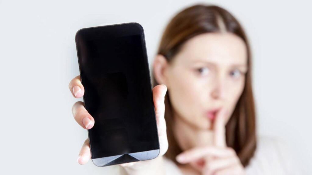 Celular no silencioso revela traços de comportamento 2 Celular 2